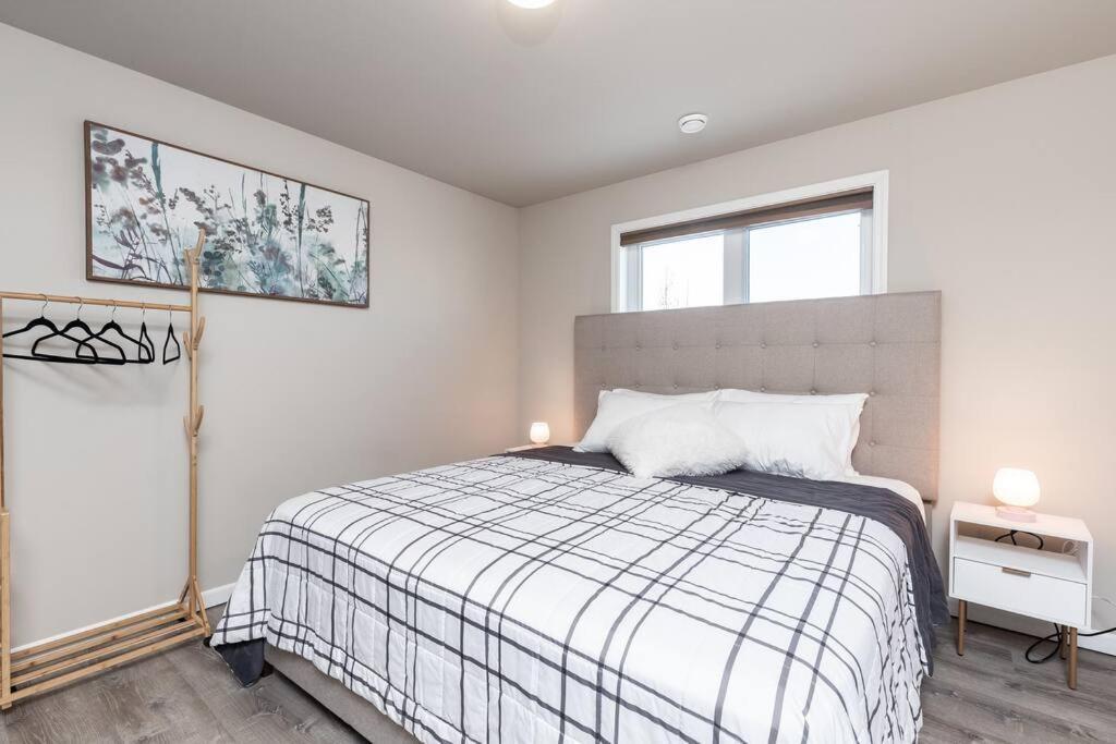 Birch Hill Retreat Great Location2+Garage+Aurora Fairbanks Exterior foto