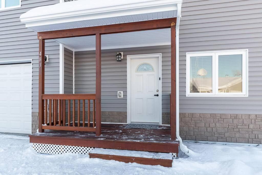 Birch Hill Retreat Great Location2+Garage+Aurora Fairbanks Exterior foto